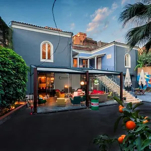 Hostel The Yard Italien